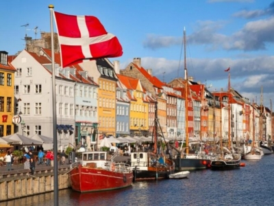ALERTE : au Danemark, preuve est faite que le vaccin ne ralentit plus la contamination