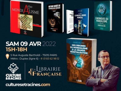Pierre Hillard en dédicace à la librairie française le 9 avril 2022
